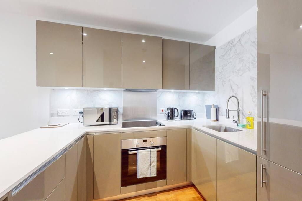 Lovely 1 Bedroom In Royal Arsenal Riverside Londres Exterior foto