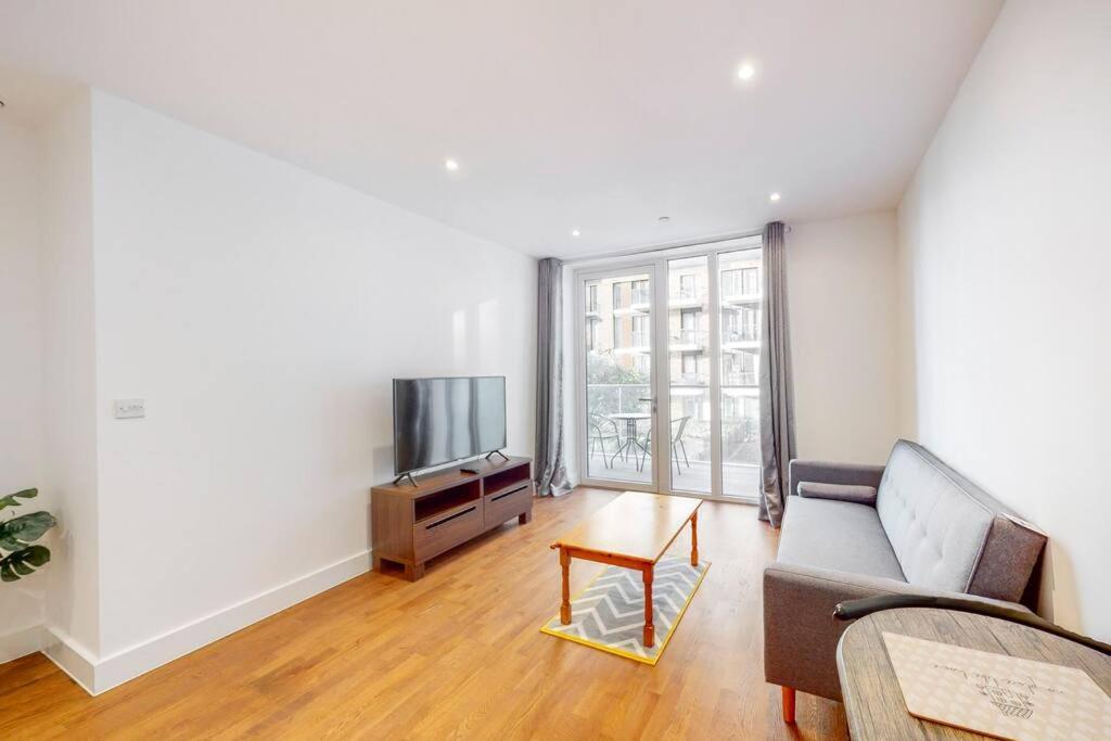Lovely 1 Bedroom In Royal Arsenal Riverside Londres Exterior foto